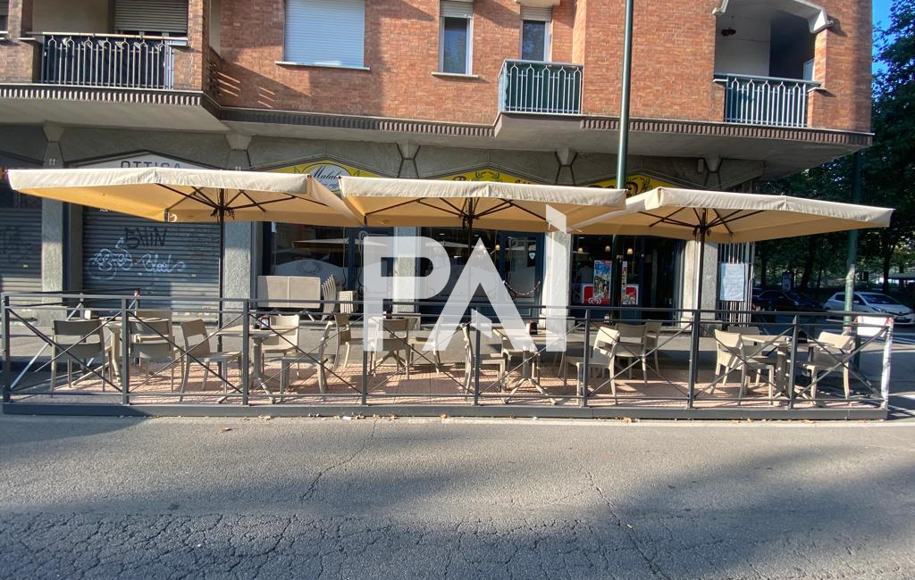 Vendesi Attività di Bar in Corso Unione Sovietica